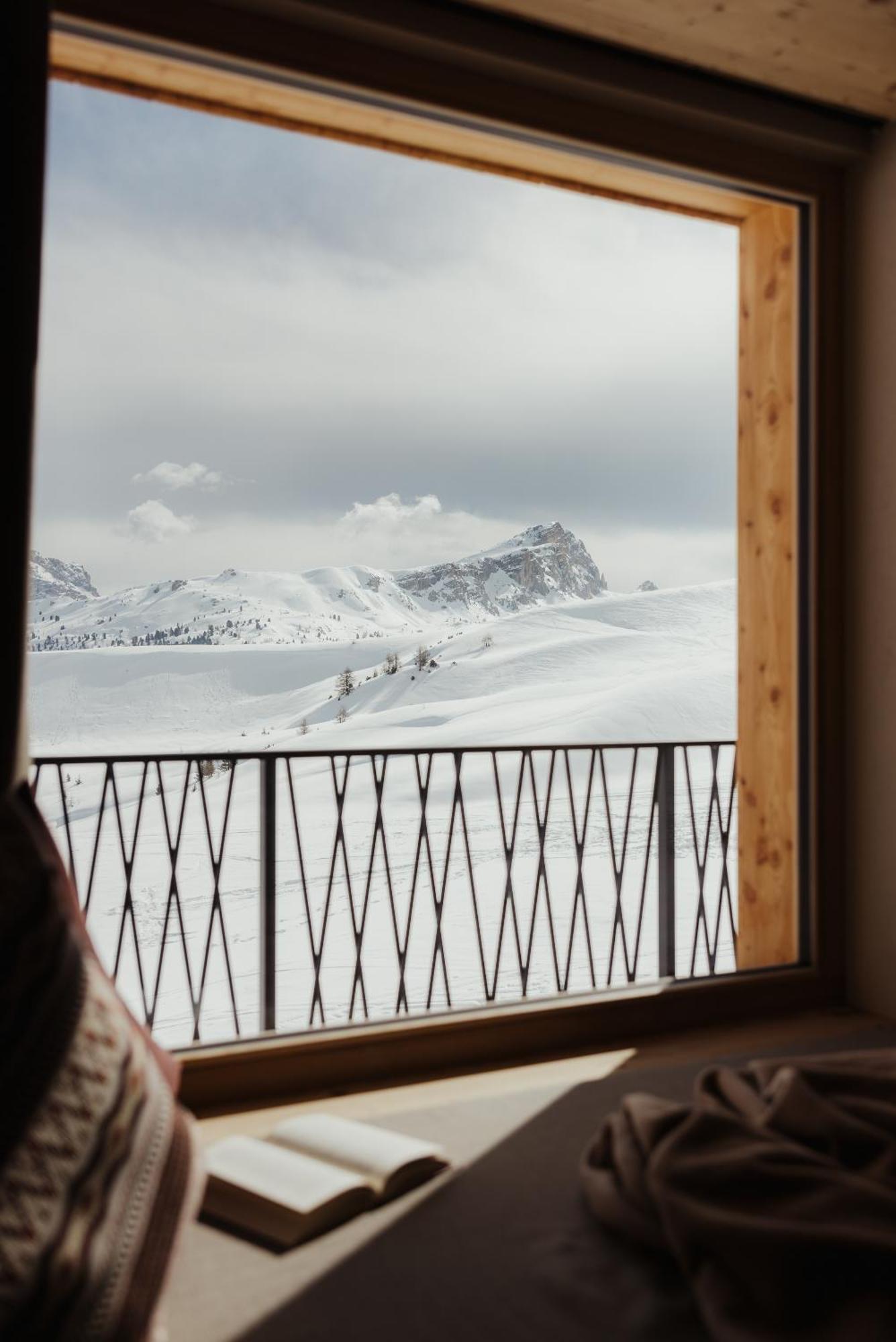 Rifugio Alpino Pralongia Villa Corvara In Badia Eksteriør bilde