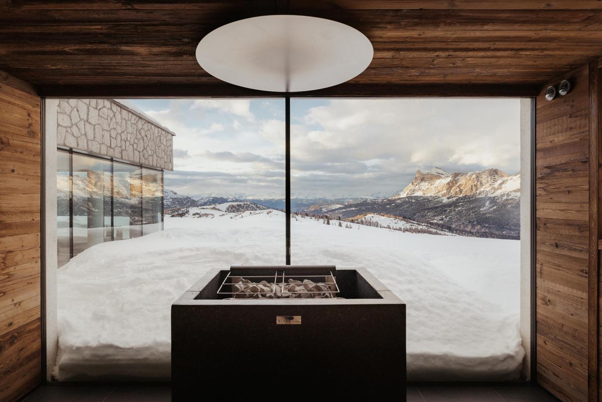 Rifugio Alpino Pralongia Villa Corvara In Badia Eksteriør bilde